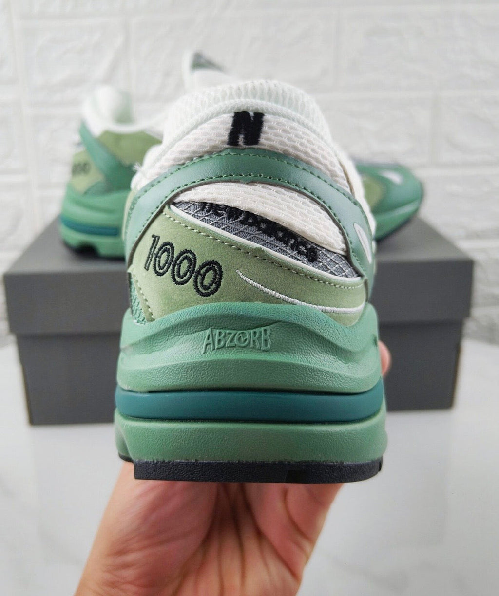 New Balance 1000