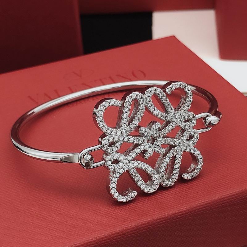 Bracelet Loewe