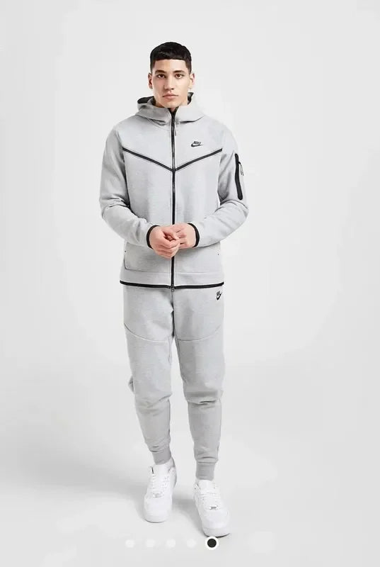 survêtement Nike teck