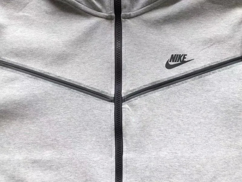 survêtement Nike teck