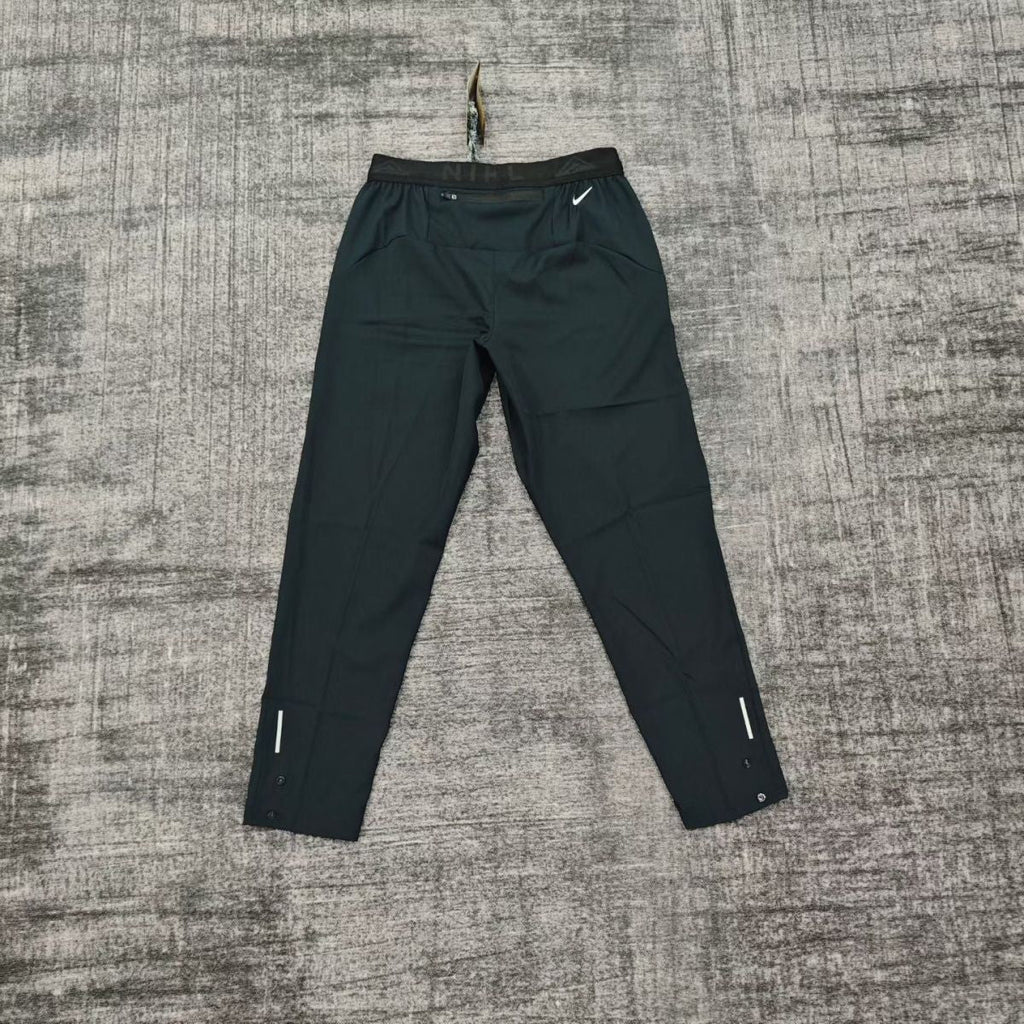 Survêtement Pull + Pantalon – Nike
