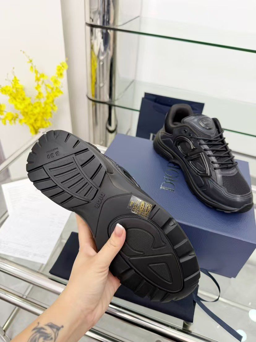 Dior b30