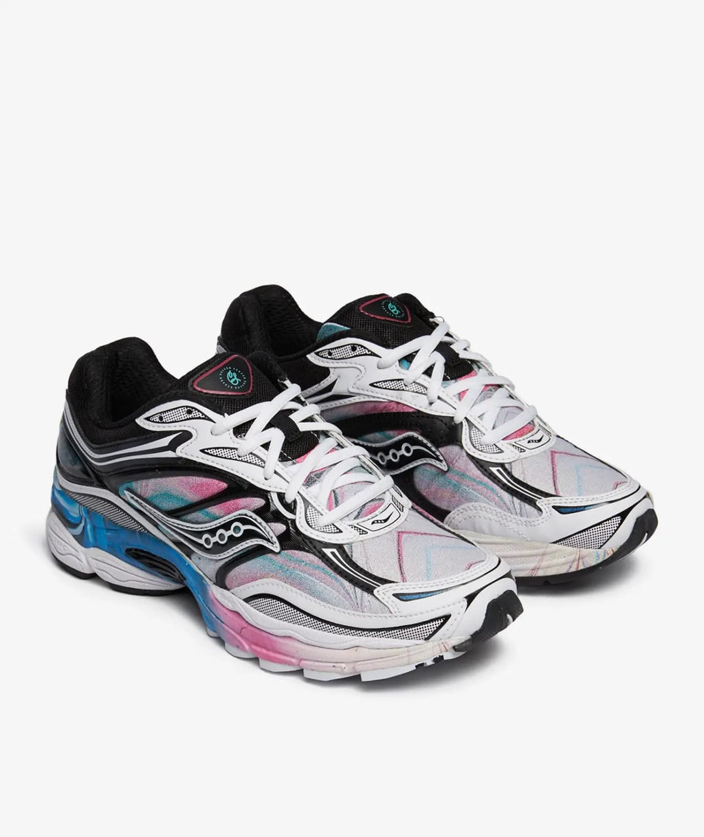 Saucony ProGrid Omni 9 x Callen Schaub – Bleu