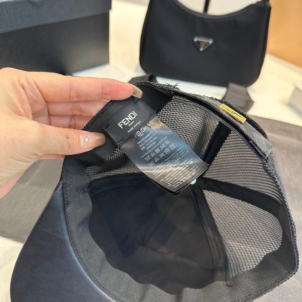 casquette Fendi